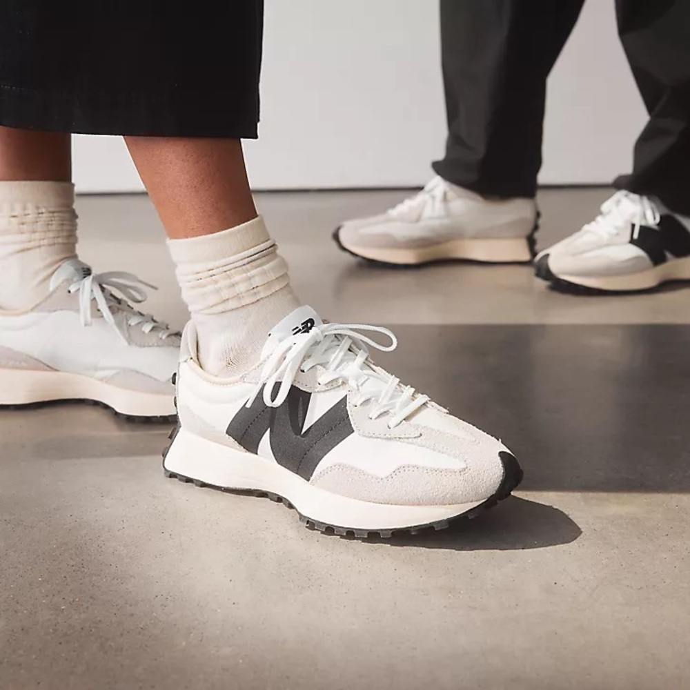 New balance 327